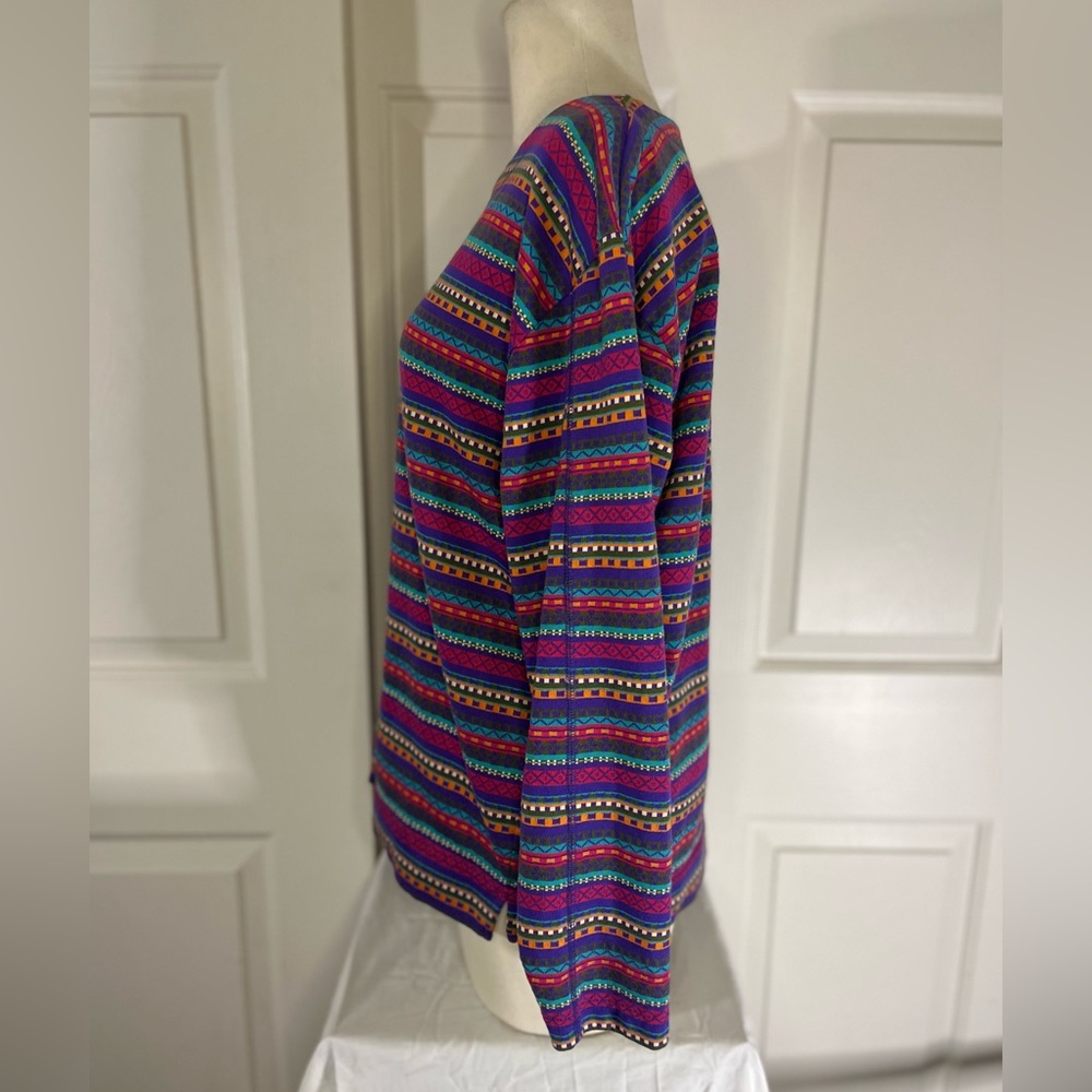 Item 015: Vintage White Stag Crewneck Sweater (Size Medium) - Picture 8 of 8